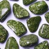 Epidote Heart chakra - ANAHATA - Immune system, diet, nervous system, liver, thyroid, gallbladder, patience, compassion, courage, protection, morale