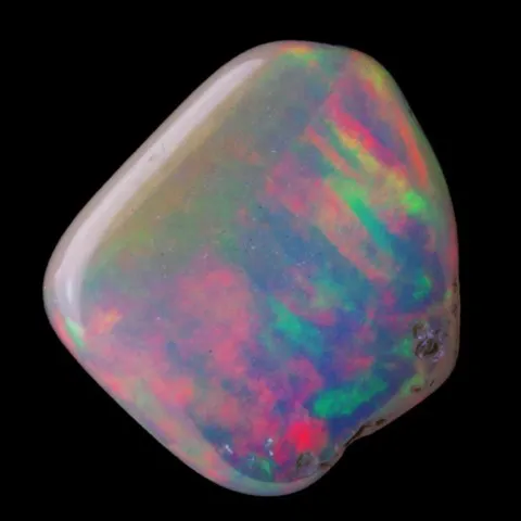 Opale cristal de Welo, Ethiopie