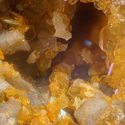 Alunite de Allumiere, Latium, Italie - © Domenico Preite