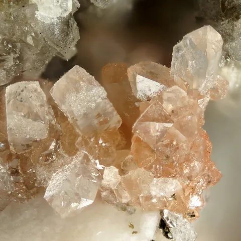 Ancylite de Poudrette Quarry, Québec, Canada © Stephan Wolfsried
