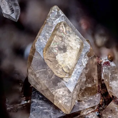 Arrojadite de Rapid Creek, Yukon, Canada © Gianfranco Ciccolini