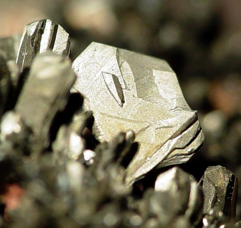 Arsenic de Kladno III mine, République Tchèque © Rob Lavinsky