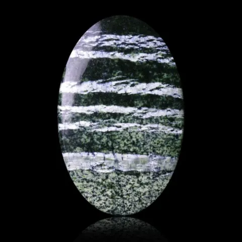 Serpentine rubané (chrysotile) en cabochon