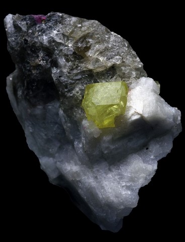 Rhodizite de Ifasina, Sahatsiho Ambohimanjaka, Ambositra, Amoron'i Mania, Madagascar