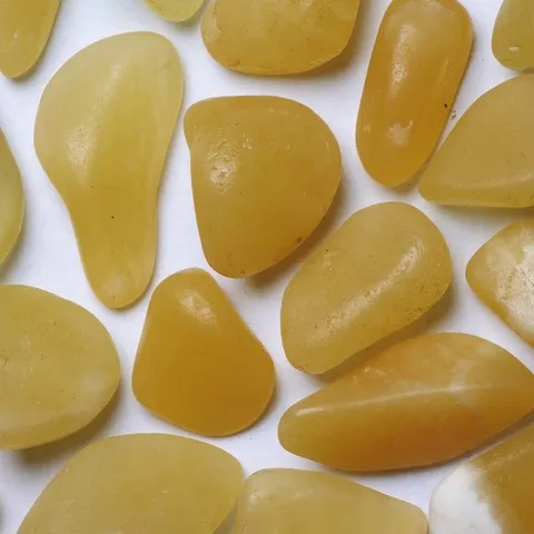 Calcite jaune Chakra du plexus solaire - MANIPURA - Système immunitaire, nausées, régime, circulation sanguine, foie, vésicule, peau, os, dent, moral, intelligence, confiance en soi