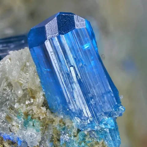 Calédonite de Mammoth-St-Antony Mine, Arizona, USA © Carsten Slotta