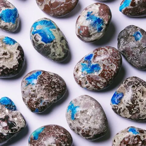 Cavansite - Stress, hormones, maux de tête, coeur, intuition, méditation, clairvoyance, optimisme, courage