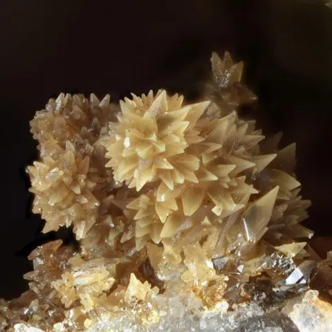 Corkite de Échassières, Allier, France © Yannick Vessely