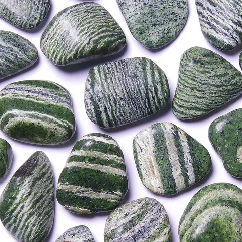 Chrysotile Chakra du coeur - ANAHATA - Coeur, crampes, estomac, protection, calme