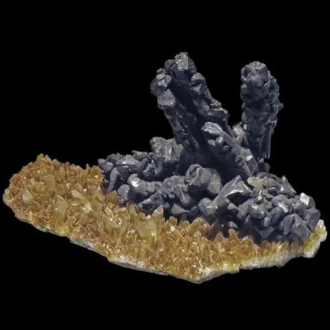 Hessite et quartz de 9 cm de Botesti, Zlatna, Roumanie © Kelly Nash