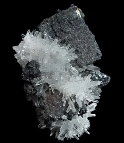 Hétéromorphite sur pyrite de Mundo Nuevo Mine, Pérou © Jean-François Carpentier