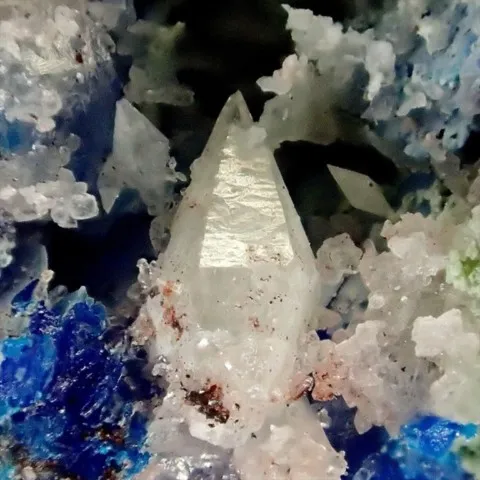 Hydrocérusite de Mammoth-St-Anthony, Arizona, USA © Daniel Evanich
