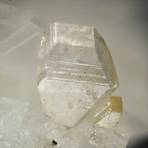 Iimoriite de Trimouns, Luzenac, Ariège, France © Yannick Vessely