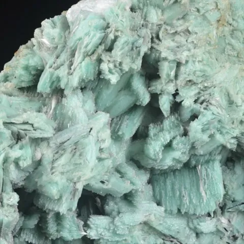 Johannsénite de Wessels Mine, Afrique du Sud © Bruce Cairncross