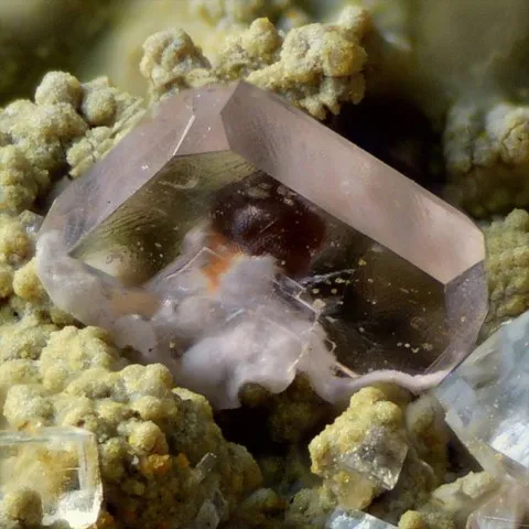 Lanthanite-(Nd) de Whitianga, Nouvelle-Zélande © Rod Martin