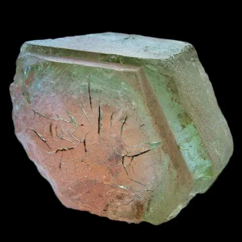 Morganite de Rubelita, Minas Gerais, Brésil © Kuno Stoeckli