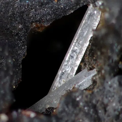 Penfieldite des scories de Waitschach, Autriche © Fritz Schreiber