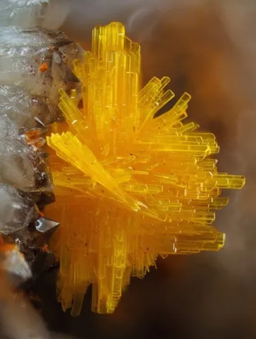 Phosphuranylite de Shaft 254, Theuma, Saxe, Allemagne © Uwe Haubenreisser
