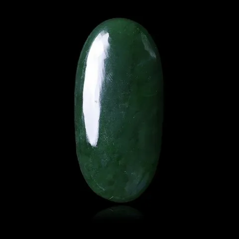 Cabochon de néphrite de Russie