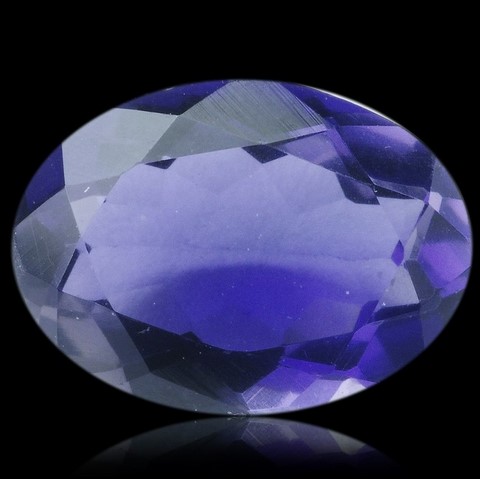 Iolite facettée ovale de 1,29 ct d'Inde