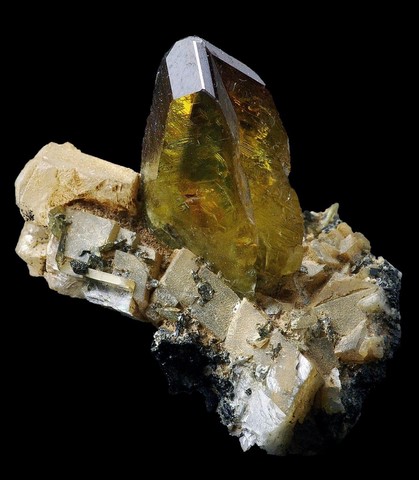 Topaze du Myanmar sur quartz