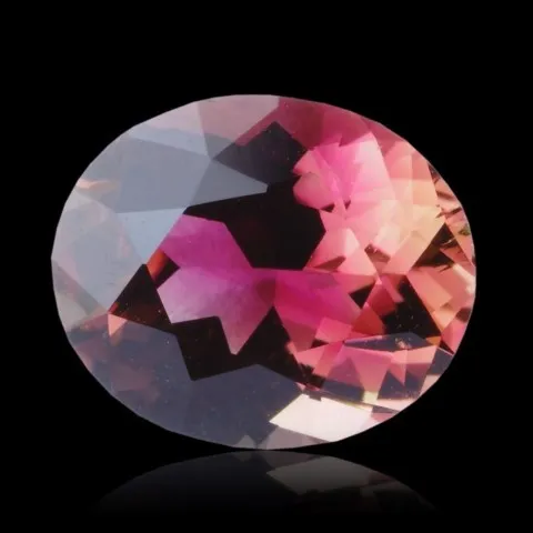 Elbaïte rose de 1,58 ct de Madagascar