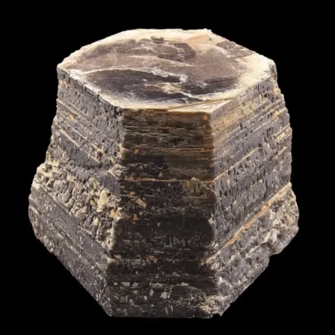 Phlogopite de 15 cm de Sydenham Mica Mine, Ontario, Canada © Rob Lavinsky