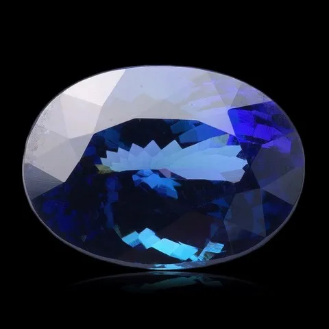 Tanzanite en pierre taillée de Tanzanie