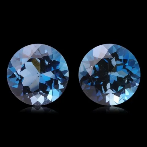 topazes bleues irradiées taillées