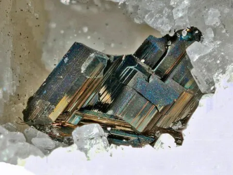 Sartorite de Lengenbach, Binn, Valais, Suisse © Enrico Bonacina
