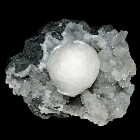 Stellerite de Braen Quarry, Haledon, New Jersey, USA © Frank A. Imbriacco III
