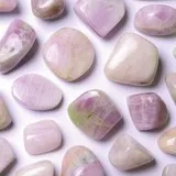 Kunzite Heart chakra - ANAHATA - Addictions, heart, blood circulation, pain relief, hearing, eyes, headache, hormones, stomach, digestion, understanding, tenderness, love, fear, compassion