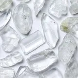 Petalite Crown chakra - SAHASRARA - Stress, blood pressure, hormones, eyes, lungs, intestines, cramps, protection, self-acceptance, calm, love, mood