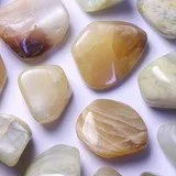 Moonstone Sacral chakra - SVADHISHTHANA - Solar plexus chakra - MANIPURA - Third eye chakra - AJNA - Hormones, fertility, childbirth, sex, love, sensitivity, creativity, dream, intuition, fear, tolerance
